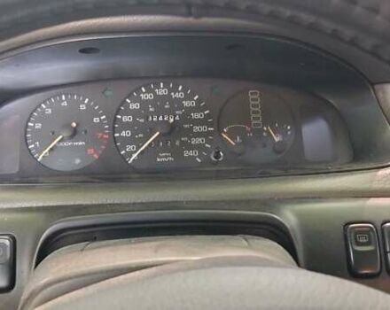 Білий Мазда 626, об'ємом двигуна 2.5 л та пробігом 324 тис. км за 800 $, фото 4 на Automoto.ua