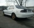 Белый Мазда 626, объемом двигателя 2 л и пробегом 400 тыс. км за 2300 $, фото 1 на Automoto.ua