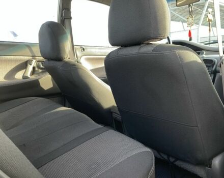 Белый Мазда 626, объемом двигателя 2 л и пробегом 150 тыс. км за 1200 $, фото 6 на Automoto.ua