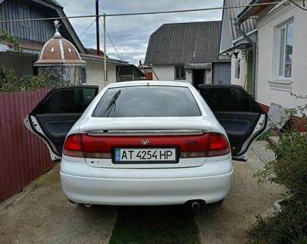 Белый Мазда 626, объемом двигателя 2.5 л и пробегом 330 тыс. км за 2100 $, фото 1 на Automoto.ua