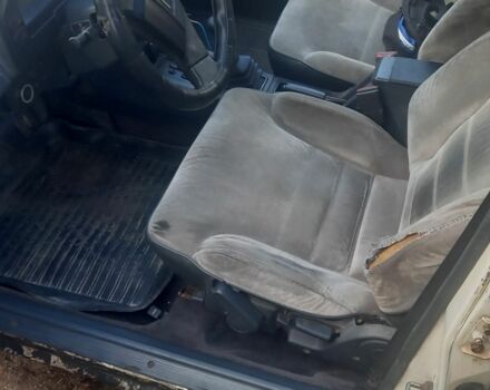 Белый Мазда 626, объемом двигателя 2 л и пробегом 3 тыс. км за 1063 $, фото 6 на Automoto.ua