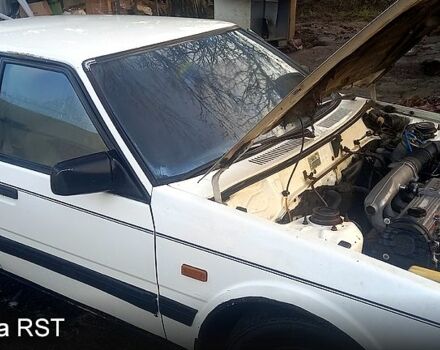 Білий Мазда 626, об'ємом двигуна 2 л та пробігом 350 тис. км за 1100 $, фото 5 на Automoto.ua