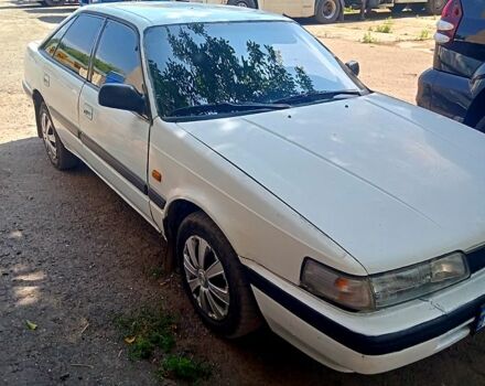 Білий Мазда 626, об'ємом двигуна 2 л та пробігом 111 тис. км за 1350 $, фото 2 на Automoto.ua