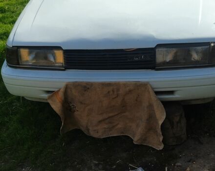 Білий Мазда 626, об'ємом двигуна 0 л та пробігом 100 тис. км за 400 $, фото 1 на Automoto.ua