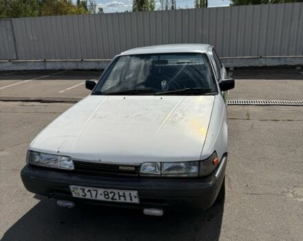 Белый Мазда 626, объемом двигателя 2 л и пробегом 284 тыс. км за 800 $, фото 1 на Automoto.ua