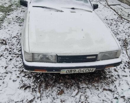 Белый Мазда 626, объемом двигателя 0 л и пробегом 235 тыс. км за 750 $, фото 1 на Automoto.ua