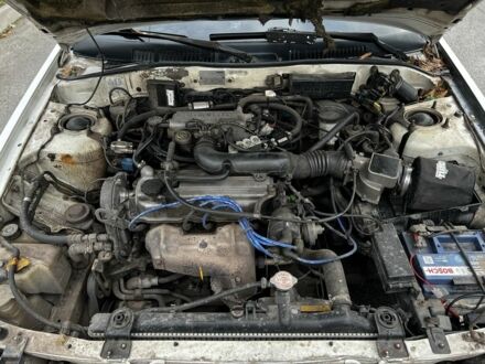 Білий Мазда 626, об'ємом двигуна 2 л та пробігом 412 тис. км за 2500 $, фото 1 на Automoto.ua