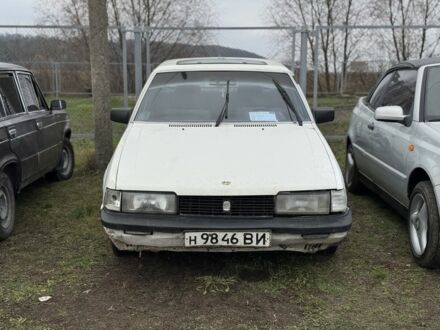 Белый Мазда 626, объемом двигателя 0 л и пробегом 300 тыс. км за 285 $, фото 1 на Automoto.ua