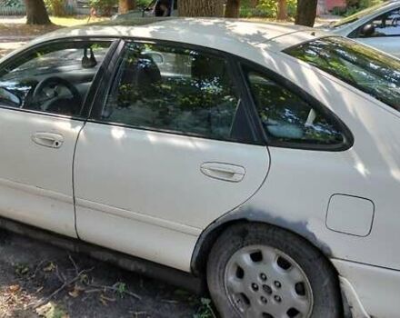 Білий Мазда 626, об'ємом двигуна 2.5 л та пробігом 324 тис. км за 800 $, фото 1 на Automoto.ua