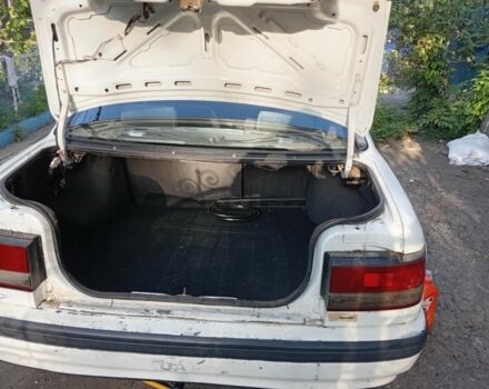 Бежевый Мазда 626, объемом двигателя 2 л и пробегом 200 тыс. км за 850 $, фото 1 на Automoto.ua