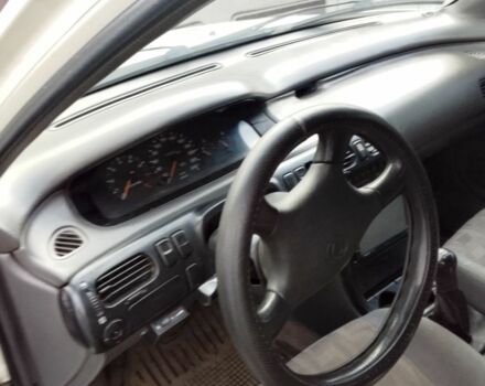 Бежевый Мазда 626, объемом двигателя 2 л и пробегом 326 тыс. км за 2200 $, фото 1 на Automoto.ua