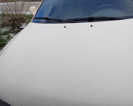 Бежевый Мазда 626, объемом двигателя 2 л и пробегом 326 тыс. км за 2200 $, фото 1 на Automoto.ua