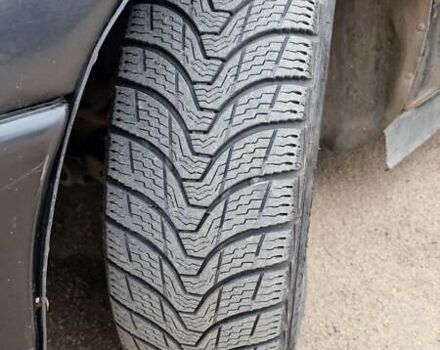 Черный Мазда 626, объемом двигателя 2.5 л и пробегом 380 тыс. км за 1500 $, фото 5 на Automoto.ua