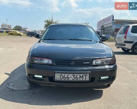 Чорний Мазда 626, об'ємом двигуна 1.8 л та пробігом 310 тис. км за 3300 $, фото 13 на Automoto.ua