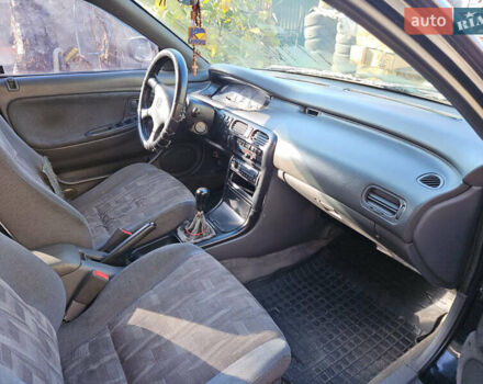 Чорний Мазда 626, об'ємом двигуна 1.99 л та пробігом 350 тис. км за 1500 $, фото 5 на Automoto.ua