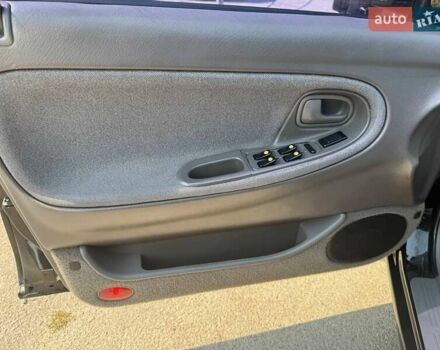 Чорний Мазда 626, об'ємом двигуна 1.8 л та пробігом 310 тис. км за 3300 $, фото 2 на Automoto.ua