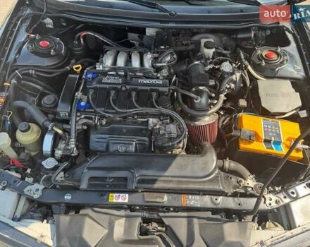 Чорний Мазда 626, об'ємом двигуна 1.8 л та пробігом 310 тис. км за 3300 $, фото 4 на Automoto.ua