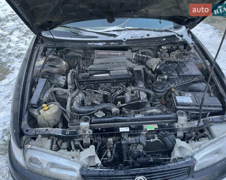 Чорний Мазда 626, об'ємом двигуна 1.99 л та пробігом 200 тис. км за 708 $, фото 4 на Automoto.ua