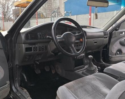 Чорний Мазда 626, об'ємом двигуна 2.2 л та пробігом 650 тис. км за 2000 $, фото 21 на Automoto.ua