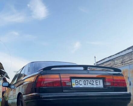 Черный Мазда 626, объемом двигателя 2.2 л и пробегом 280 тыс. км за 1900 $, фото 3 на Automoto.ua