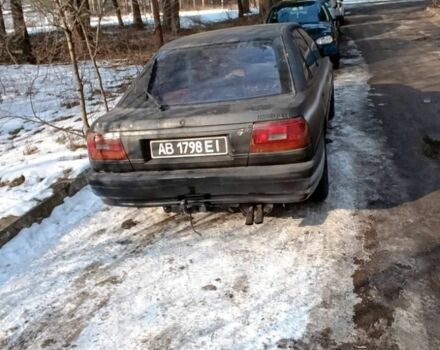 Черный Мазда 626, объемом двигателя 2 л и пробегом 100 тыс. км за 436 $, фото 3 на Automoto.ua