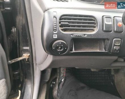 Черный Мазда 626, объемом двигателя 2 л и пробегом 410 тыс. км за 1650 $, фото 16 на Automoto.ua