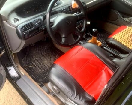 Чорний Мазда 626, об'ємом двигуна 2 л та пробігом 0 тис. км за 1150 $, фото 4 на Automoto.ua