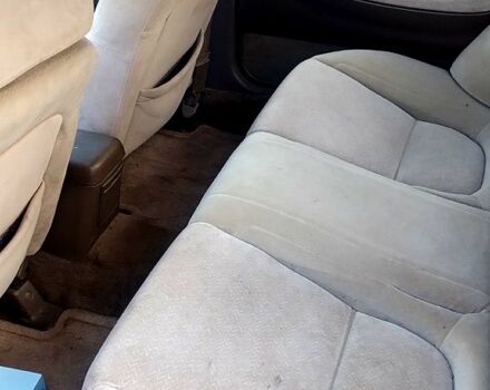 Чорний Мазда 626, об'ємом двигуна 2 л та пробігом 200 тис. км за 2000 $, фото 6 на Automoto.ua