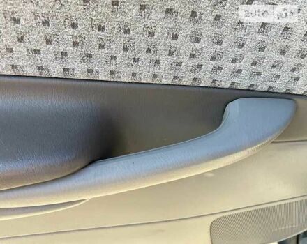 Черный Мазда 626, объемом двигателя 2 л и пробегом 210 тыс. км за 3000 $, фото 5 на Automoto.ua