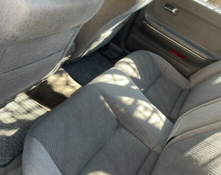 Черный Мазда 626, объемом двигателя 2 л и пробегом 320 тыс. км за 950 $, фото 7 на Automoto.ua