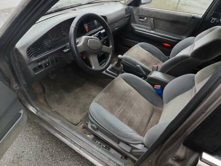 Коричневий Мазда 626, об'ємом двигуна 2 л та пробігом 245 тис. км за 700 $, фото 1 на Automoto.ua