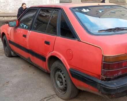 Красный Мазда 626, объемом двигателя 0 л и пробегом 11 тыс. км за 595 $, фото 4 на Automoto.ua