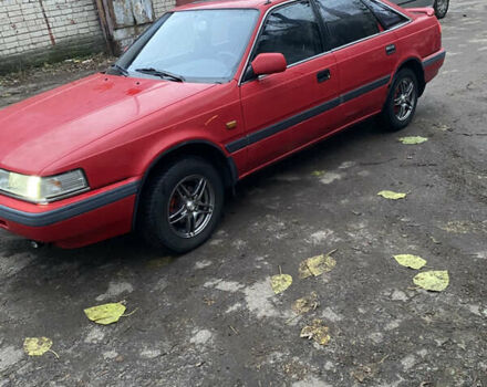 Красный Мазда 626, объемом двигателя 1.8 л и пробегом 324 тыс. км за 1650 $, фото 2 на Automoto.ua