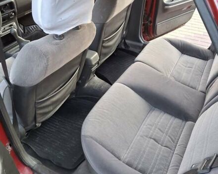 Красный Мазда 626, объемом двигателя 1.8 л и пробегом 480 тыс. км за 1600 $, фото 10 на Automoto.ua