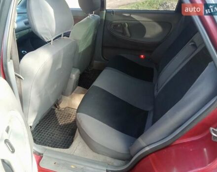 Красный Мазда 626, объемом двигателя 1.99 л и пробегом 350 тыс. км за 2600 $, фото 8 на Automoto.ua