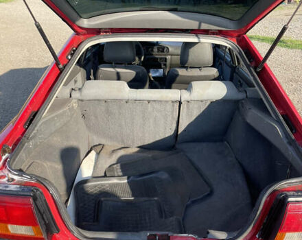 Червоний Мазда 626, об'ємом двигуна 2 л та пробігом 311 тис. км за 1100 $, фото 6 на Automoto.ua