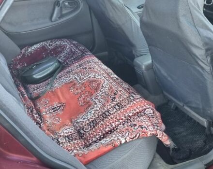 Червоний Мазда 626, об'ємом двигуна 2 л та пробігом 999 тис. км за 2000 $, фото 2 на Automoto.ua