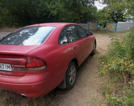 Красный Мазда 626, объемом двигателя 1.8 л и пробегом 500 тыс. км за 1900 $, фото 2 на Automoto.ua