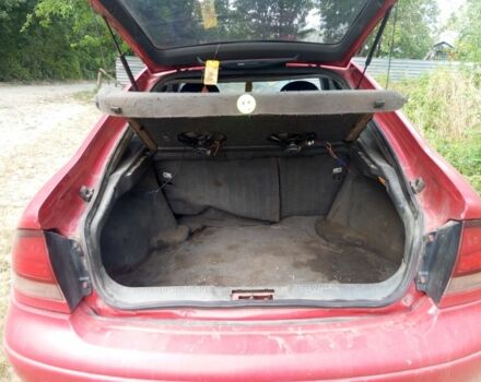 Красный Мазда 626, объемом двигателя 1.8 л и пробегом 500 тыс. км за 1900 $, фото 6 на Automoto.ua