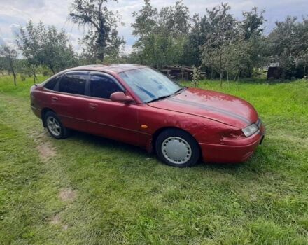 Красный Мазда 626, объемом двигателя 1.8 л и пробегом 180 тыс. км за 1100 $, фото 2 на Automoto.ua