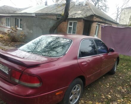 Красный Мазда 626, объемом двигателя 2 л и пробегом 50 тыс. км за 2200 $, фото 2 на Automoto.ua