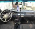 Красный Мазда 626, объемом двигателя 2 л и пробегом 364 тыс. км за 600 $, фото 4 на Automoto.ua