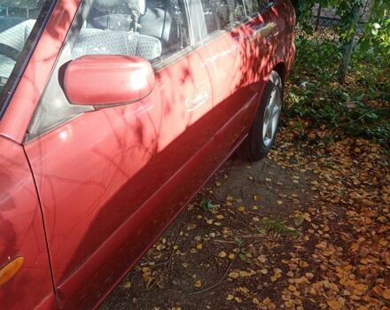 Червоний Мазда 626, об'ємом двигуна 2 л та пробігом 270 тис. км за 2599 $, фото 2 на Automoto.ua