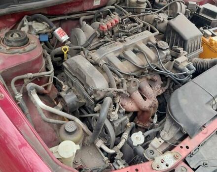 Красный Мазда 626, объемом двигателя 2 л и пробегом 246 тыс. км за 3700 $, фото 13 на Automoto.ua