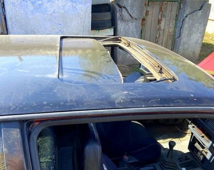 Красный Мазда 626, объемом двигателя 2 л и пробегом 310 тыс. км за 1350 $, фото 1 на Automoto.ua