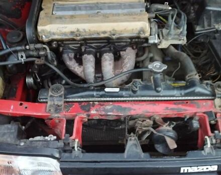 Красный Мазда 626, объемом двигателя 2 л и пробегом 1 тыс. км за 1400 $, фото 4 на Automoto.ua