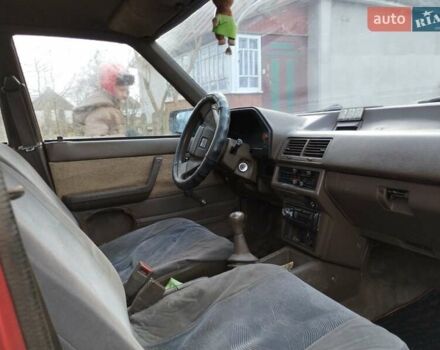 Красный Мазда 626, объемом двигателя 2 л и пробегом 346 тыс. км за 1400 $, фото 5 на Automoto.ua