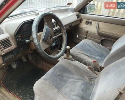 Красный Мазда 626, объемом двигателя 2 л и пробегом 346 тыс. км за 1400 $, фото 4 на Automoto.ua