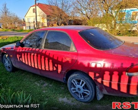 Червоний Мазда 626, об'ємом двигуна 1.8 л та пробігом 0 тис. км за 2100 $, фото 3 на Automoto.ua