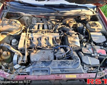 Червоний Мазда 626, об'ємом двигуна 1.8 л та пробігом 0 тис. км за 2100 $, фото 7 на Automoto.ua